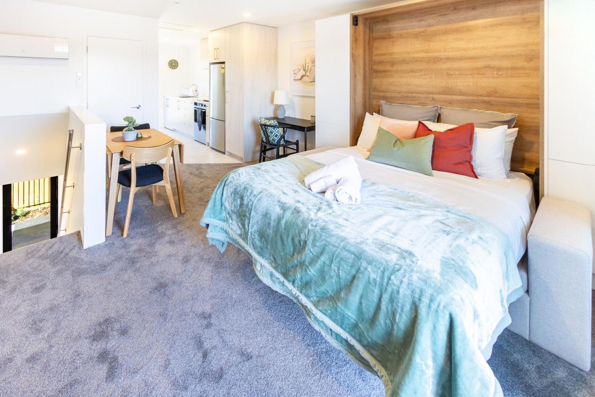 City Living: Upper Studio Haven On Wilmer Christchurch Exteriér fotografie